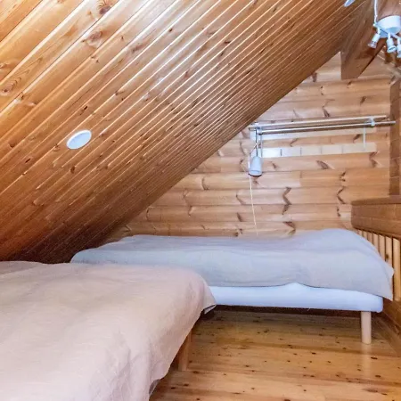 Holiday home Ressipysaekki 2 By Interhome
